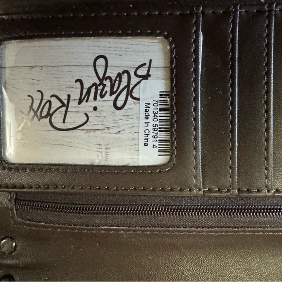 Brown and Tan Blazin Roxx wallet - Picture 3 of 5